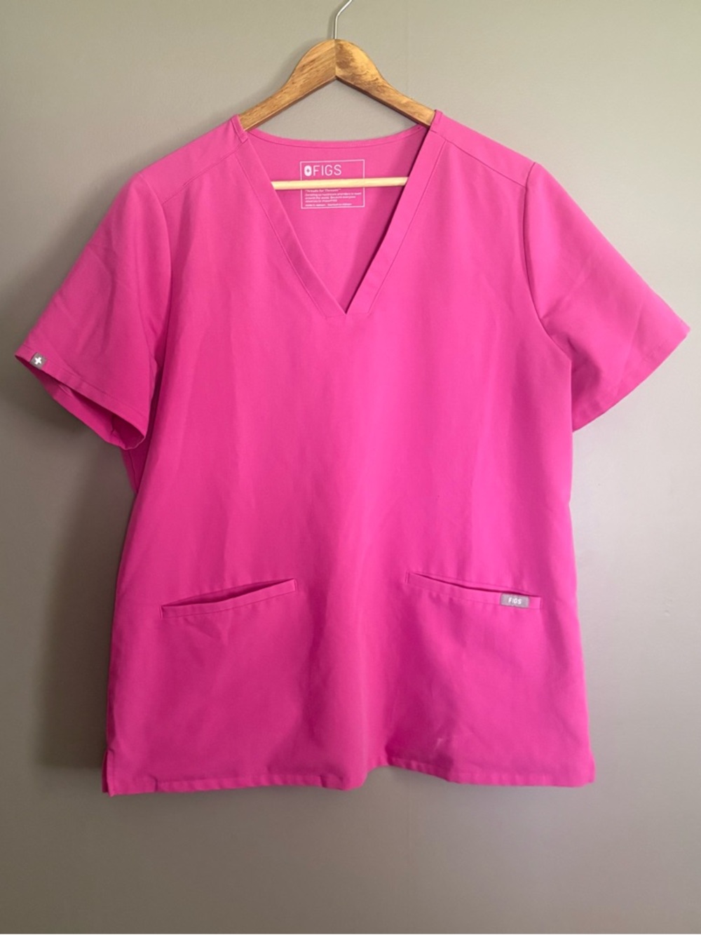Figs Women's V-Neck Tunic Top in Hot Pink Size Large